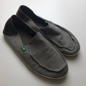 Men’s Sanuk shoes